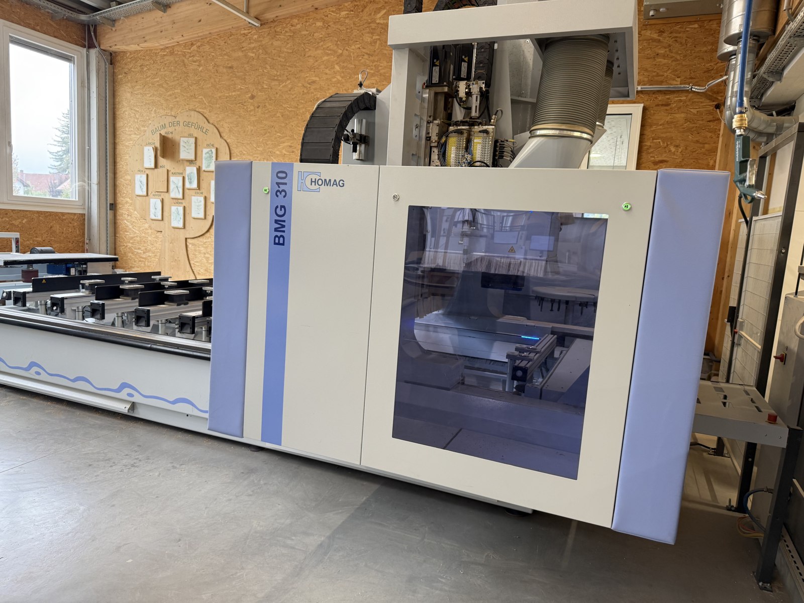 HOMAG BMG310/42/F/K 2017 - Maschinenfront